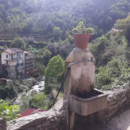 In The Heart Of Liguria شقة